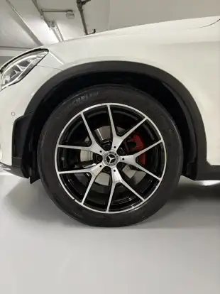MERCEDES-BENZ-GLC 300-2022