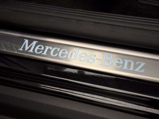 MERCEDES-BENZ-GLC 300-2025