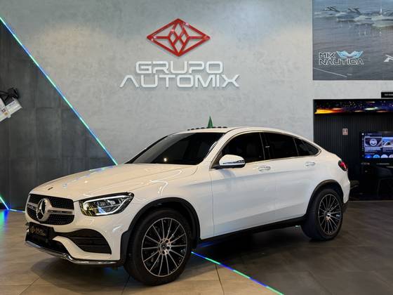 MERCEDES-BENZ GLC 300 2.0 MHEV AMG LINE COUPÉ 4MATIC 9G-TRONIC