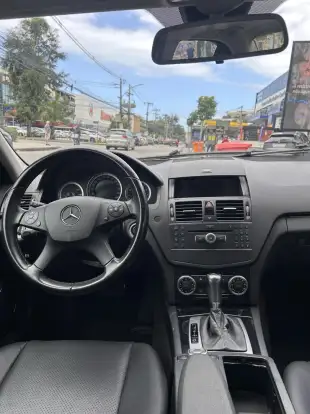 MERCEDES-BENZ-GLK 300-2011