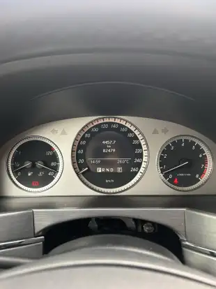 MERCEDES-BENZ-GLK 300-2011