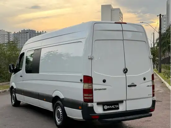 MERCEDES-BENZ-SPRINTER-2.2 CDI DIESEL FURGÃO 415 TA EXTRA LONGO MANUAL MERCEDES-BENZ-SPRINTER-2019