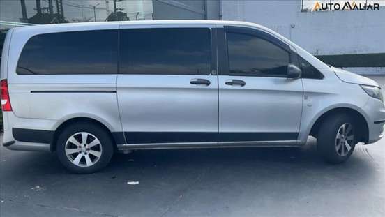 MERCEDES-BENZ-VITO-2015