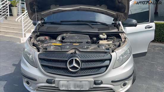 MERCEDES-BENZ-VITO-2015