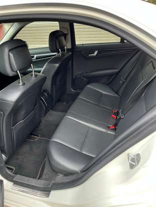 MERCEDES-BENZ-C 180-2011