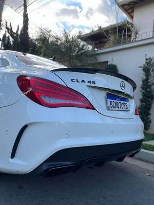 Mercedes-Benz CLA 45 AMG 2.0 16V Turbocharged Gasolina 4P Automático