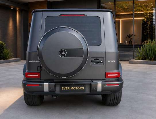 MERCEDES-BENZ-G 63 AMG-2024