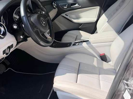 MERCEDES-BENZ-GLA 200-1.6 CGI FLEX ADVANCE 7G-DCT MERCEDES-BENZ-GLA 200-2019
