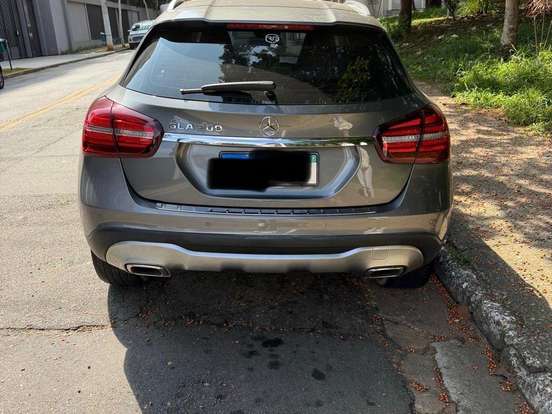 MERCEDES-BENZ-GLA 200-1.6 CGI FLEX ADVANCE 7G-DCT MERCEDES-BENZ-GLA 200-2019