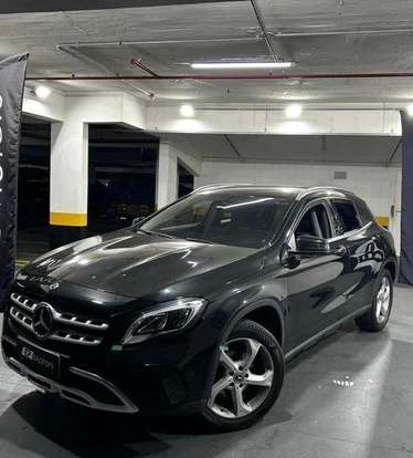 MERCEDES-BENZ-GLA 200-2019