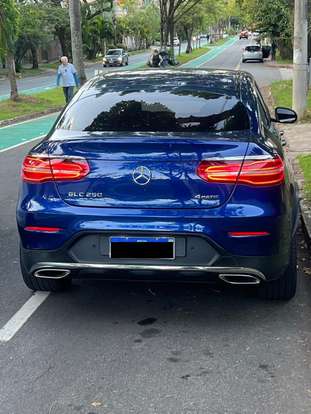MERCEDES-BENZ-GLC 250-2019