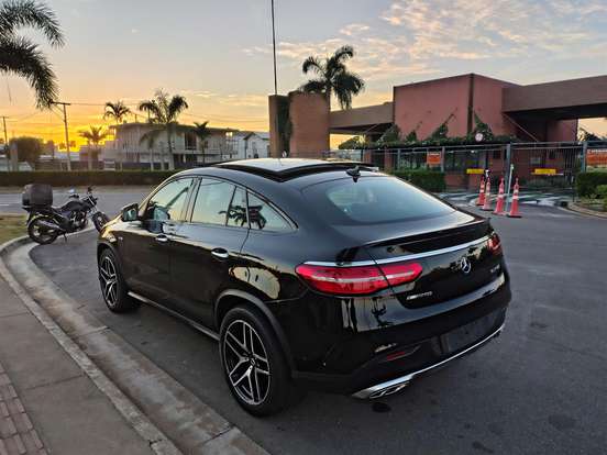 MERCEDES-BENZ-GLE 43 AMG-3.0 V6 GASOLINA COUPÉ 4MATIC 9G-TRONIC MERCEDES-BENZ-GLE 43 AMG-2017