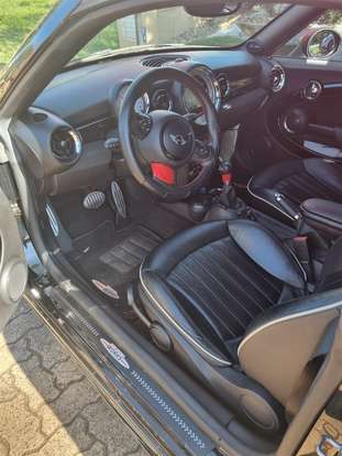 MINI-COOPER-2011