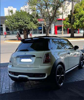 MINI-COOPER-2011