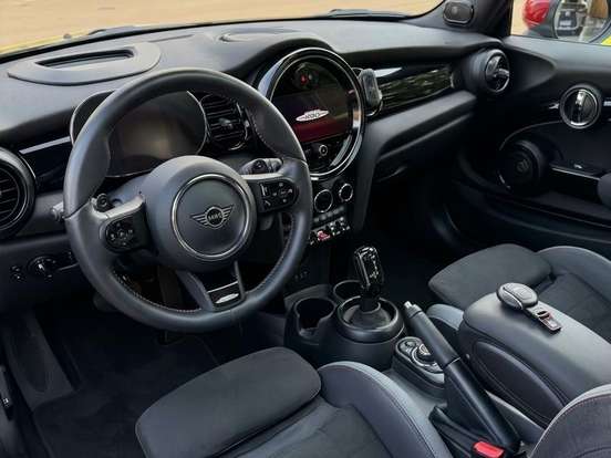 MINI-COOPER-2.0 16V TWINPOWER GASOLINA JOHN COOPER WORKS 2P STEPTRONIC MINI-COOPER-2023
