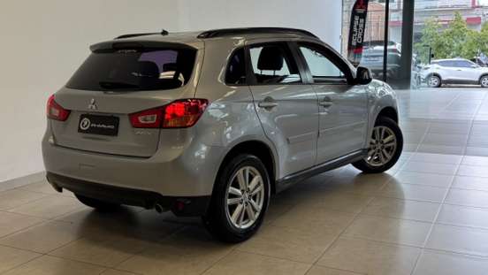 MITSUBISHI-ASX-2012