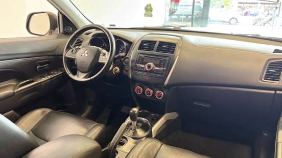 MITSUBISHI-ASX-2012