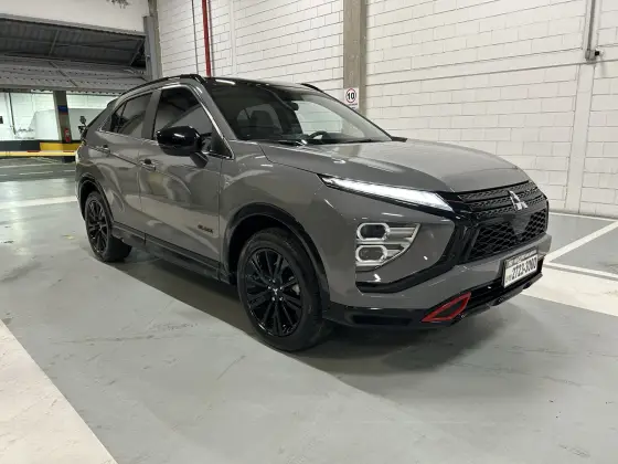 MITSUBISHI ECLIPSE CROSS 1.5 MIVEC TURBO GASOLINA HPE BLACK CVT