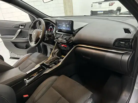 MITSUBISHI-ECLIPSE CROSS-1.5 MIVEC TURBO GASOLINA HPE BLACK CVT MITSUBISHI-ECLIPSE CROSS-2025