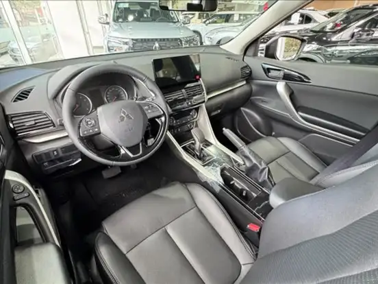 MITSUBISHI-ECLIPSE CROSS-1.5 MIVEC TURBO GASOLINA RUSH CVT MITSUBISHI-ECLIPSE CROSS-2026