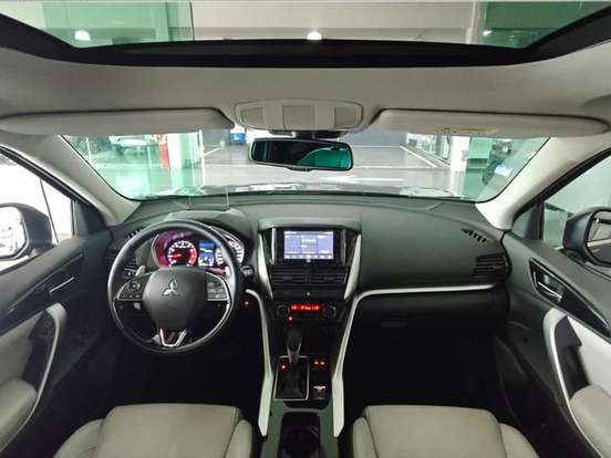 MITSUBISHI-ECLIPSE CROSS-1.5 MIVEC TURBO GASOLINA HPE-S CVT MITSUBISHI-ECLIPSE CROSS-2022