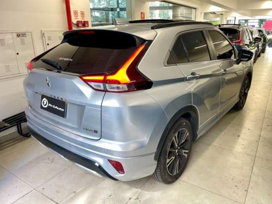 MITSUBISHI-ECLIPSE CROSS-2022