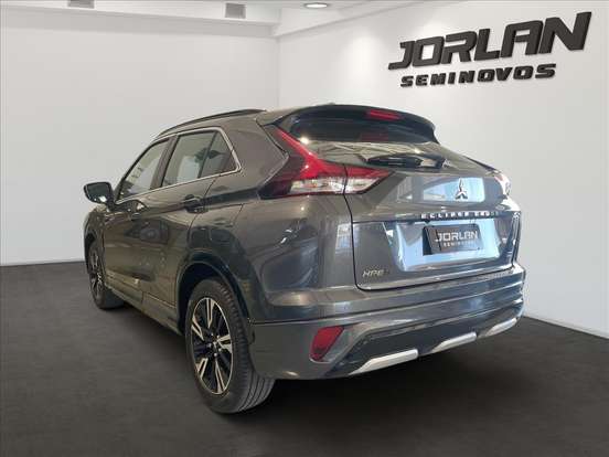 MITSUBISHI-ECLIPSE CROSS-2024