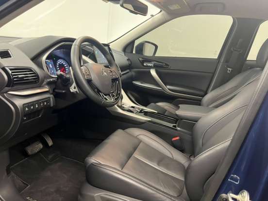 MITSUBISHI-ECLIPSE CROSS-2023