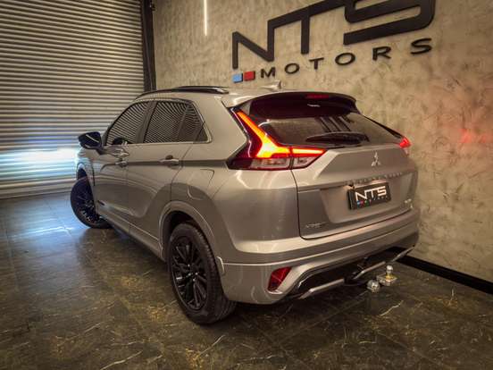 MITSUBISHI-ECLIPSE CROSS-1.5 MIVEC TURBO GASOLINA HPE-S S-AWC MOTORSPORTS CVT MITSUBISHI-ECLIPSE CROSS-2024