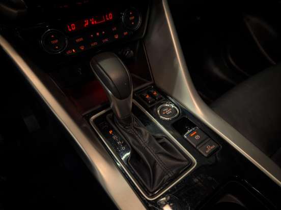 MITSUBISHI-ECLIPSE CROSS-1.5 MIVEC TURBO GASOLINA HPE-S S-AWC MOTORSPORTS CVT MITSUBISHI-ECLIPSE CROSS-2024