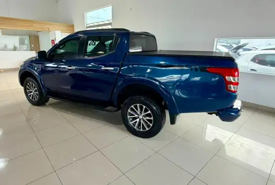 MITSUBISHI-L200 TRITON-2020