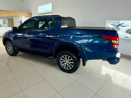 MITSUBISHI-L200 TRITON-2.4 16V TURBO DIESEL SPORT HPE-S CD 4P 4X4 AUTOMÁTICO MITSUBISHI-L200 TRITON-2020