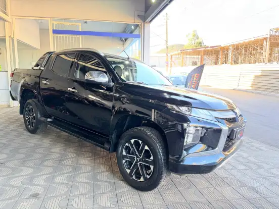 MITSUBISHI-L200 TRITON-2.4 16V TURBO DIESEL SPORT HPE-S CD 4P 4X4 AUTOMÁTICO MITSUBISHI-L200 TRITON-2023