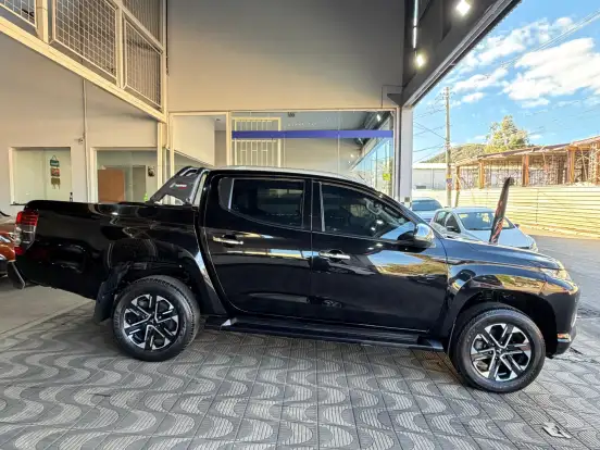 MITSUBISHI-L200 TRITON-2023