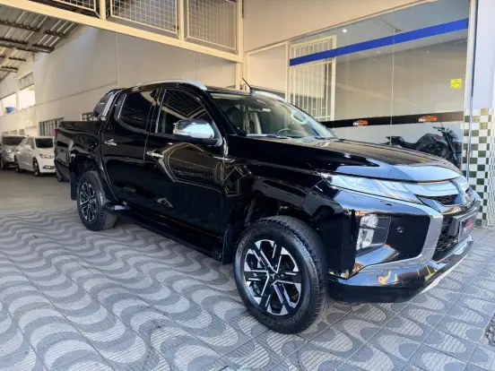 MITSUBISHI-L200 TRITON-2.4 16V TURBO DIESEL SPORT HPE-S CD 4P 4X4 AUTOMÁTICO MITSUBISHI-L200 TRITON-2023