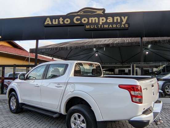 MITSUBISHI-L200 TRITON-2.4 16V TURBO DIESEL SPORT GLS CD 4P 4X4 AUTOMÁTICO MITSUBISHI-L200 TRITON-2018