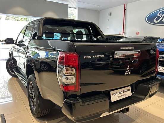 MITSUBISHI-L200 TRITON-2.4 16V TURBO DIESEL SPORT HPE CD 4P 4X4 AUTOMÁTICO MITSUBISHI-L200 TRITON-2022