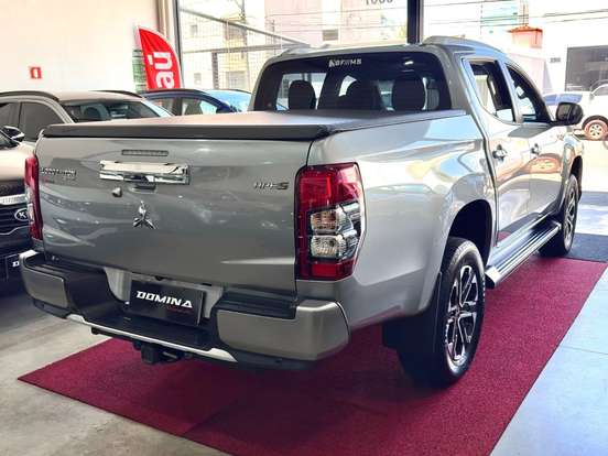 MITSUBISHI-L200 TRITON-2.4 16V TURBO DIESEL SPORT HPE-S CD 4P 4X4 AUTOMÁTICO MITSUBISHI-L200 TRITON-2023