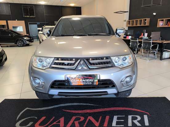 MITSUBISHI-L200 TRITON-2.4 HLS CHROME 4X2 CD 16V FLEX 4P MANUAL MITSUBISHI-L200 TRITON-2016