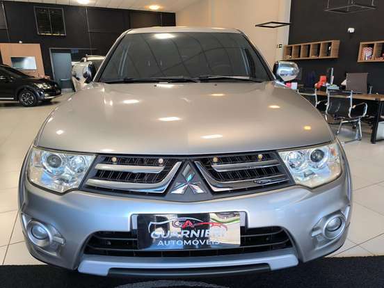 MITSUBISHI-L200 TRITON-2.4 HLS CHROME 4X2 CD 16V FLEX 4P MANUAL MITSUBISHI-L200 TRITON-2016