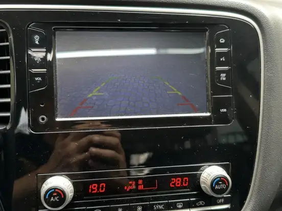 MITSUBISHI-OUTLANDER-2.0 MIVEC GASOLINA HPE AUTOMÁTICO MITSUBISHI-OUTLANDER-2019