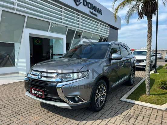 MITSUBISHI-OUTLANDER-2018