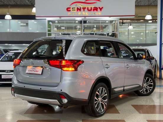 MITSUBISHI-OUTLANDER-2.0 COMFORT 16V GASOLINA 4P AUTOMÁTICO MITSUBISHI-OUTLANDER-2017