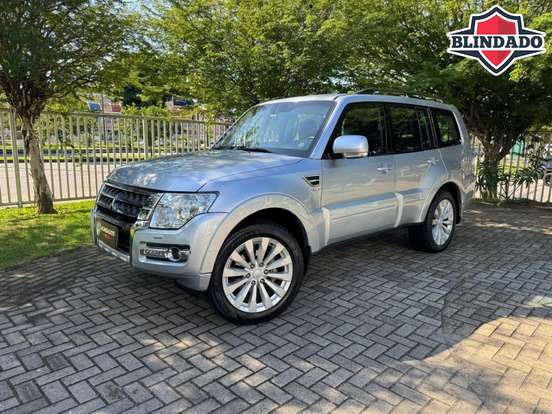 MITSUBISHI-PAJERO FULL-3.8 HPE 4X4 V6 24V GASOLINA 4P AUTOMÁTICO MITSUBISHI-PAJERO FULL-2016
