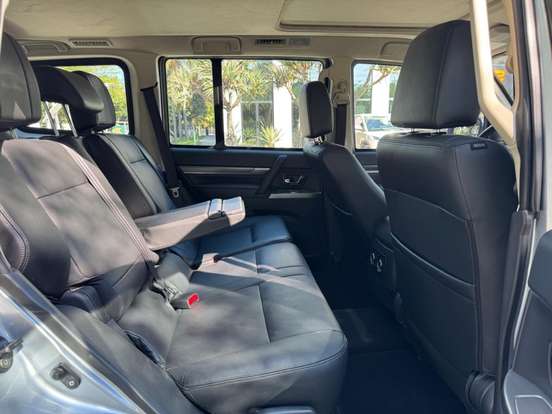 MITSUBISHI-PAJERO FULL-3.8 HPE 4X4 V6 24V GASOLINA 4P AUTOMÁTICO MITSUBISHI-PAJERO FULL-2016