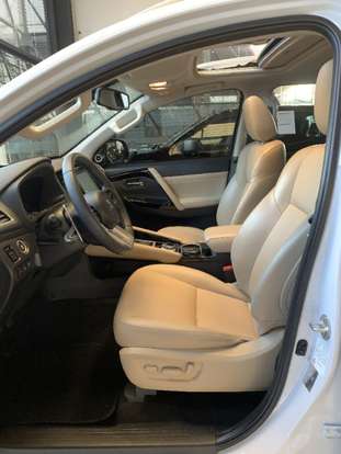 MITSUBISHI-PAJERO SPORT-2024