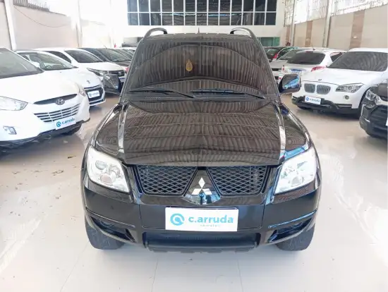 MITSUBISHI-PAJERO TR4-2011