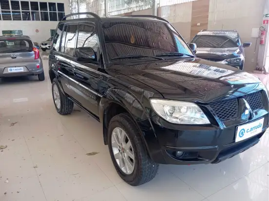 MITSUBISHI-PAJERO TR4-2.0 4X4 16V 140CV FLEX 4P MANUAL MITSUBISHI-PAJERO TR4-2011