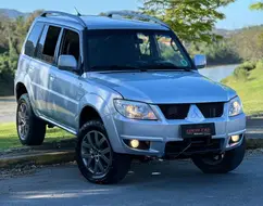 MITSUBISHI PAJERO TR4 2.0 4X2 16V 140CV FLEX 4P AUTOMÁTICO MITSUBISHI PAJERO TR4 2.0 4X2 16V 140CV FLEX 4P AUTOMÁTICO