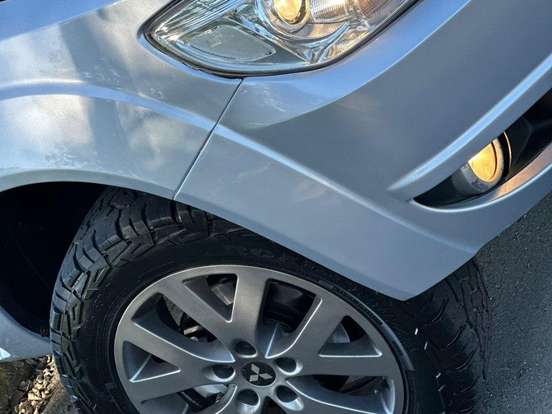 MITSUBISHI-PAJERO TR4-2.0 4X2 16V 140CV FLEX 4P AUTOMÁTICO MITSUBISHI-PAJERO TR4-2011